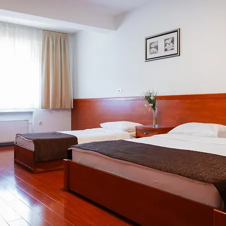 Hotel Saraj-2